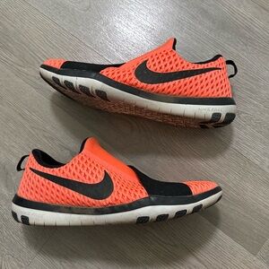 Nike neon